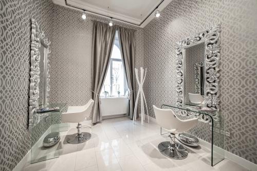Cherie Hairdressing Parlour